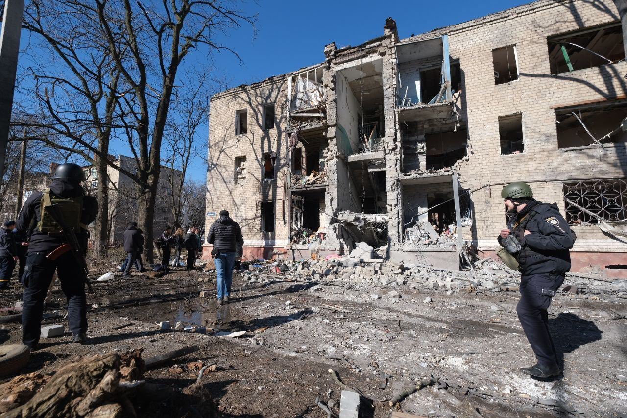 Bombardamente în Kramatorsk, Harkov și Odesa. Putin spune că Rusia luptă „pentru supraviețuire” în Ucraina