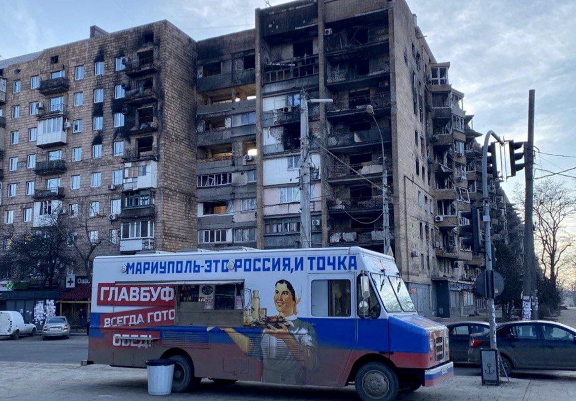 Cum e viața acum în Mariupol. Metodele perfide prin care rușii vor să câștige mințile ucrainenilor pe care i-au bombardat