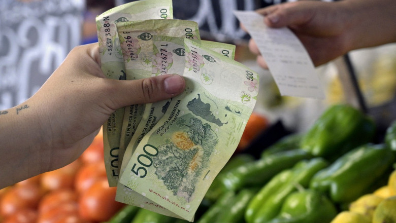 mana cu bani in argentina