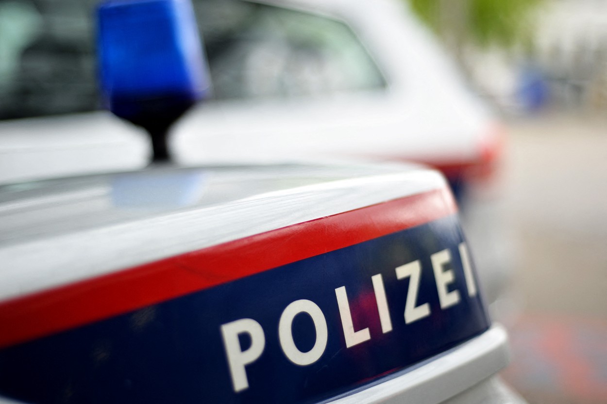 Un român s-a dus la sediul poliției din Salzburg și a spus că are o bombă nucleară în rucsac