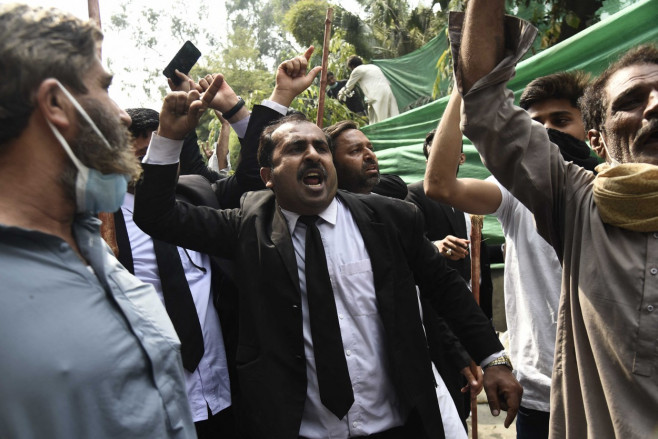 Clashes between supporters of former Pakistani PM Khan and security forces in Lahore
