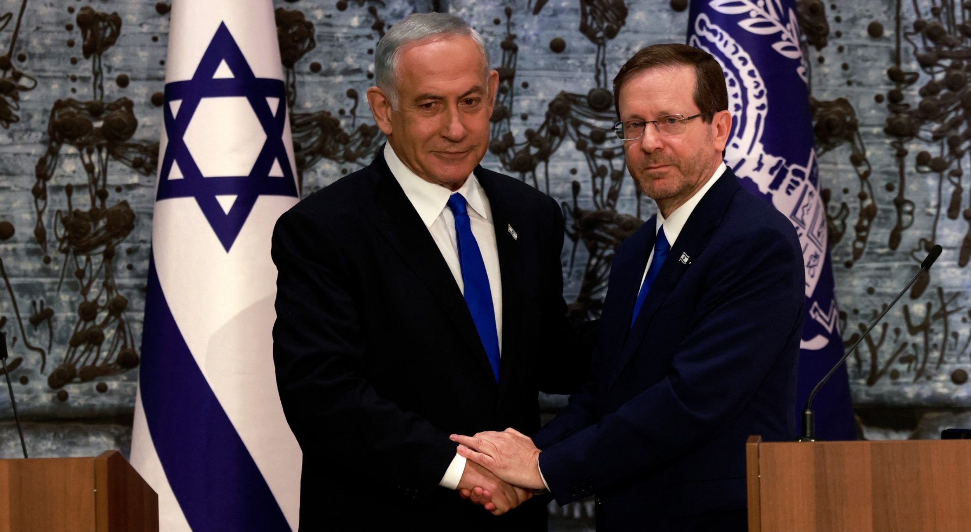 Prima reacție a președintelui israelian după ce Benjamin Netanyahu a cerut oficial grațierea sa