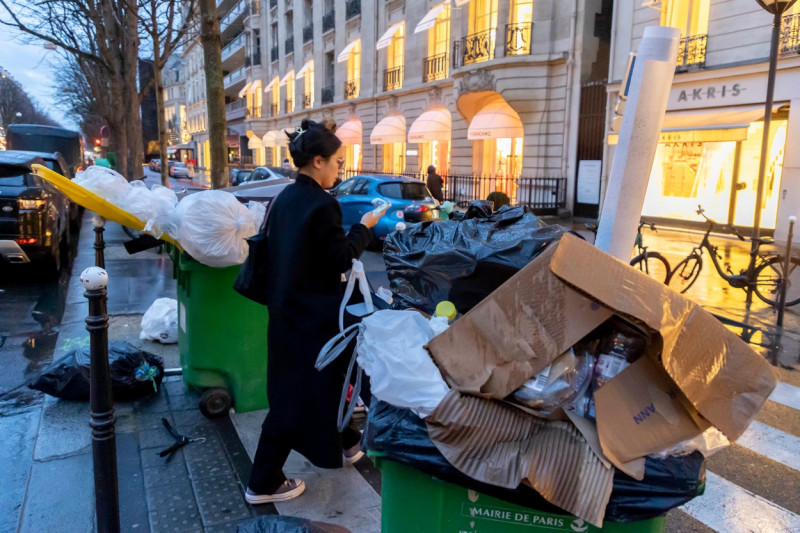 Garbage Overflow In Paris.
