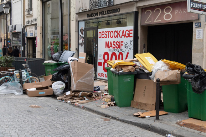 Rubbish Pile Up - Paris - 10 Mar 2023