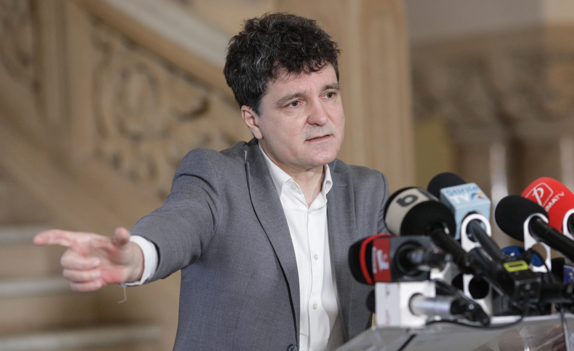 Nicuşor Dan: Majoritatea din CGMB funcţionează şi după demisia lui Ciucu de la şefia PNL Bucureşti