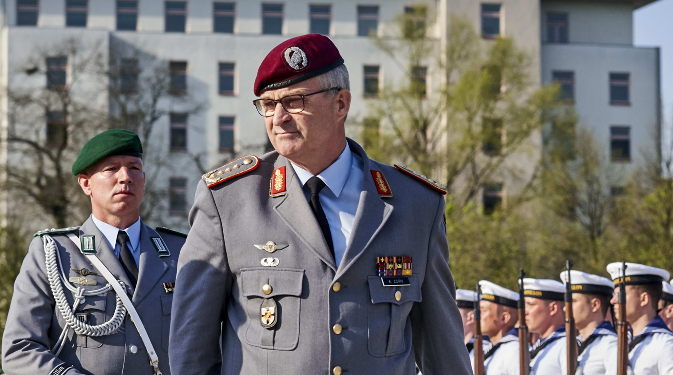 Șeful de stat major al Bundeswehr, demis după comentarii despre capacităţile armatei ruse