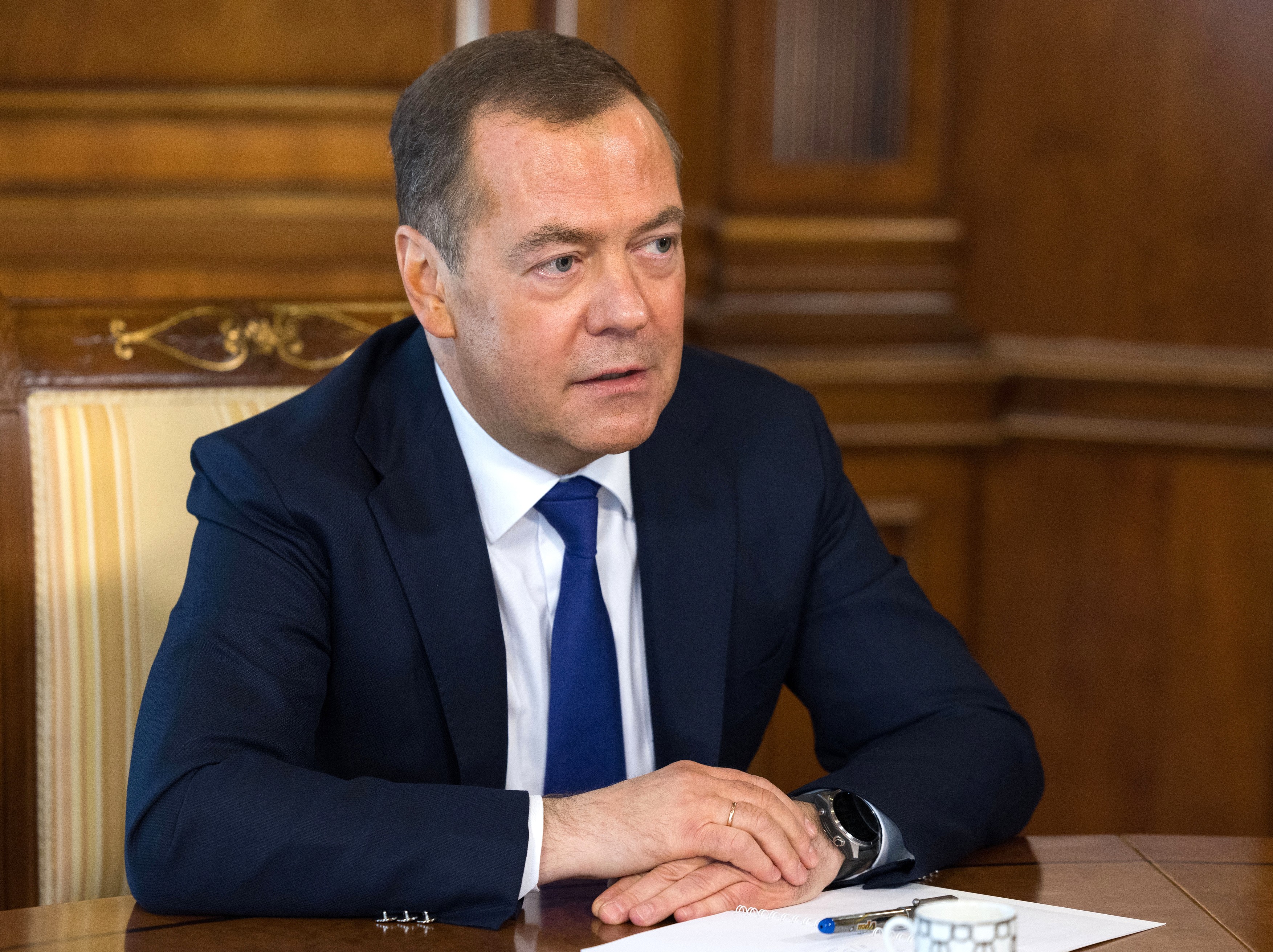 Medvedev îl citează pe Stalin și spune că armata rusă „ar putea fi nevoită” să avanseze până la Kiev sau Liov