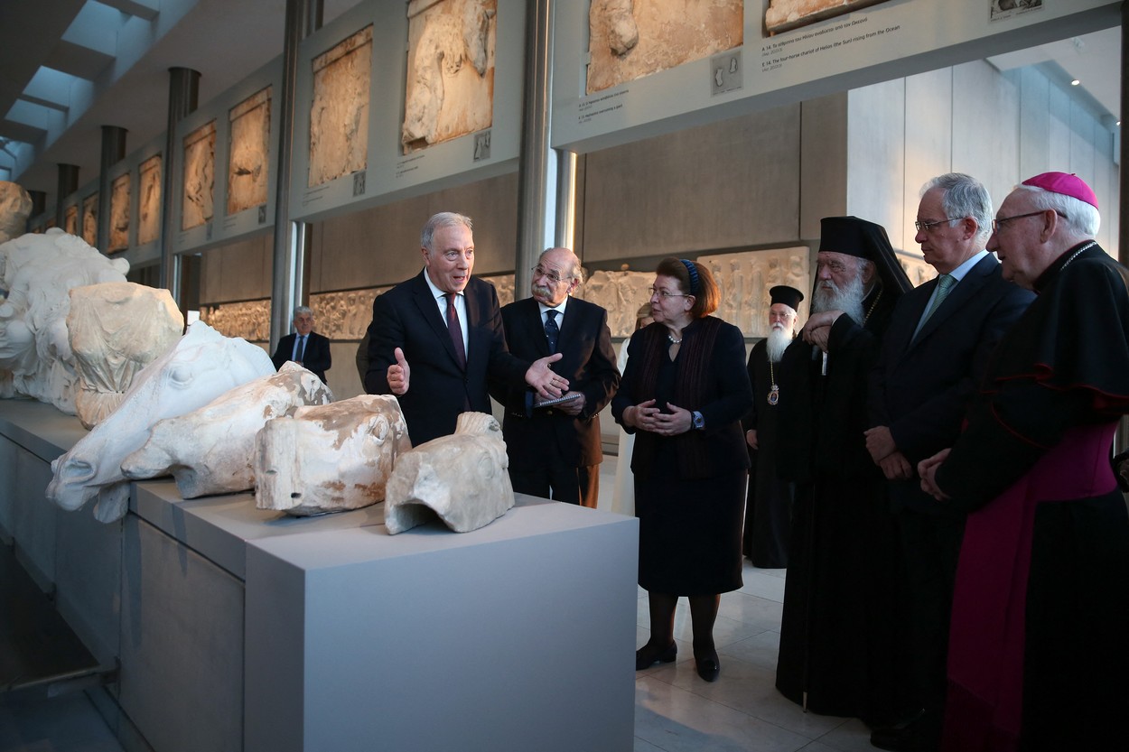 Vaticanul a restituit Greciei fragmente din Parthenon păstrate în muzee timp de două secole