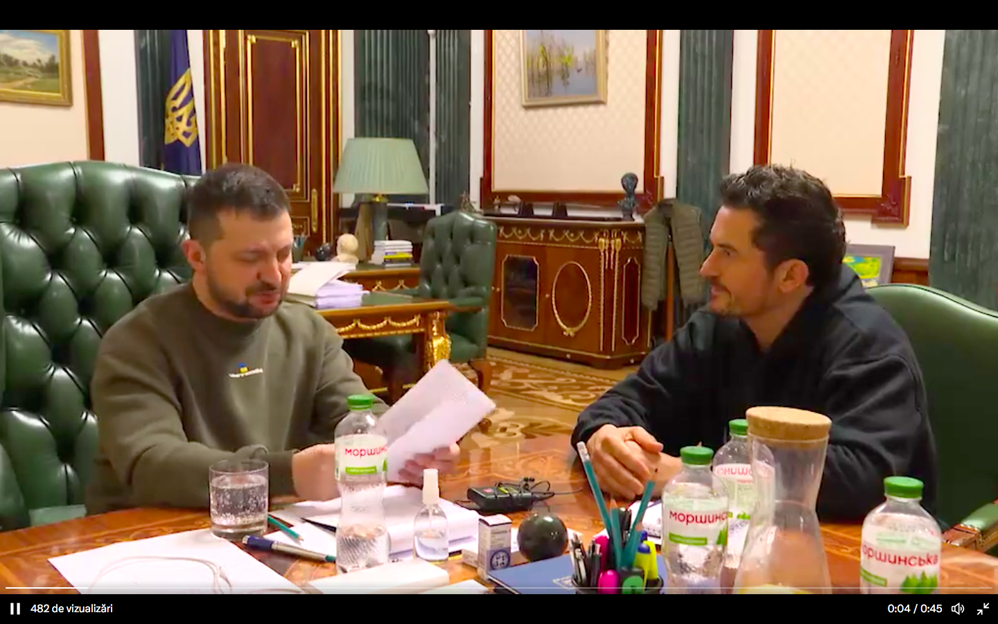 Zelenski, întâlnire cu Orlando Bloom. „Lumea trebuie să audă la fel de intens ca anul trecut că agresiunea împotriva Ucrainei continuă”
