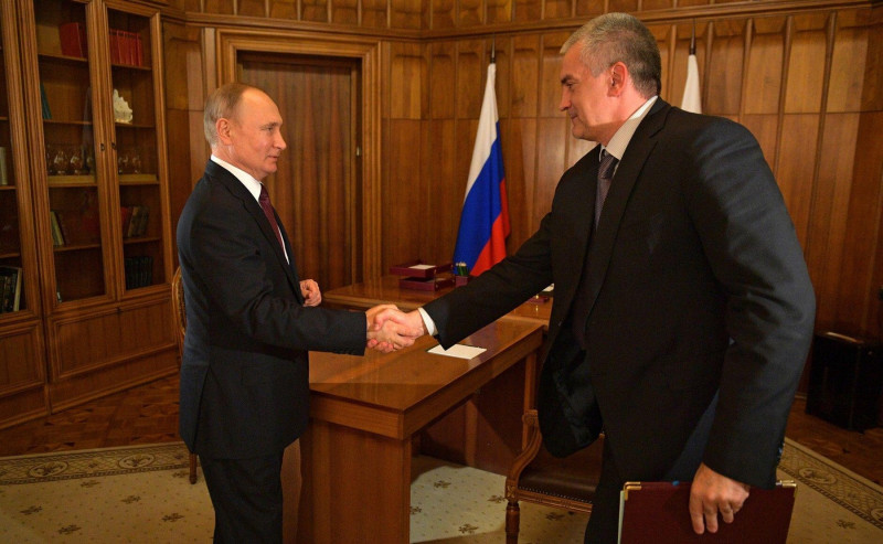 Putin și Axionov