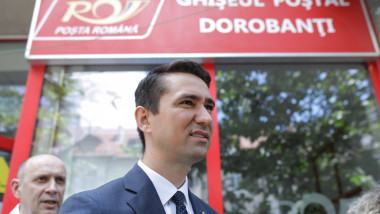 Valentin Ștefan, director general Poșta Română, participă la evenimentul de lansare a ghișeului poștal digital de către Compania Naţională Poşta Română, în București, luni 6 iunie 2022.