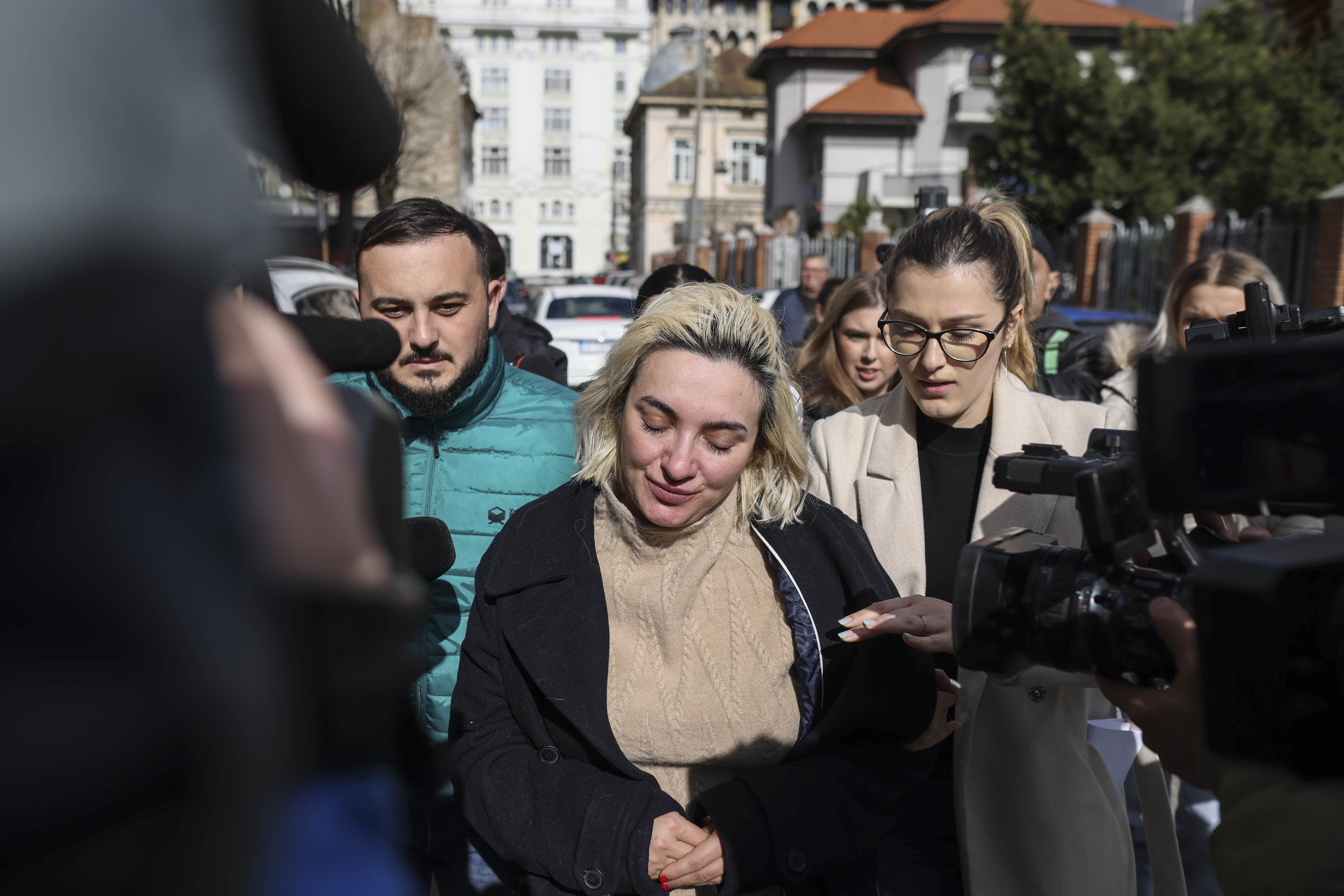 Vloggeriţa Ana Morodan, trimisă în judecată pentru conducere sub influenţa drogurilor și alcoolului şi cu permisul suspendat