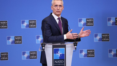 Jens Stoltenberg, secretarul general NATO, prezintă la Bruxelles raportul anual NATO pe 21 martie 2023.