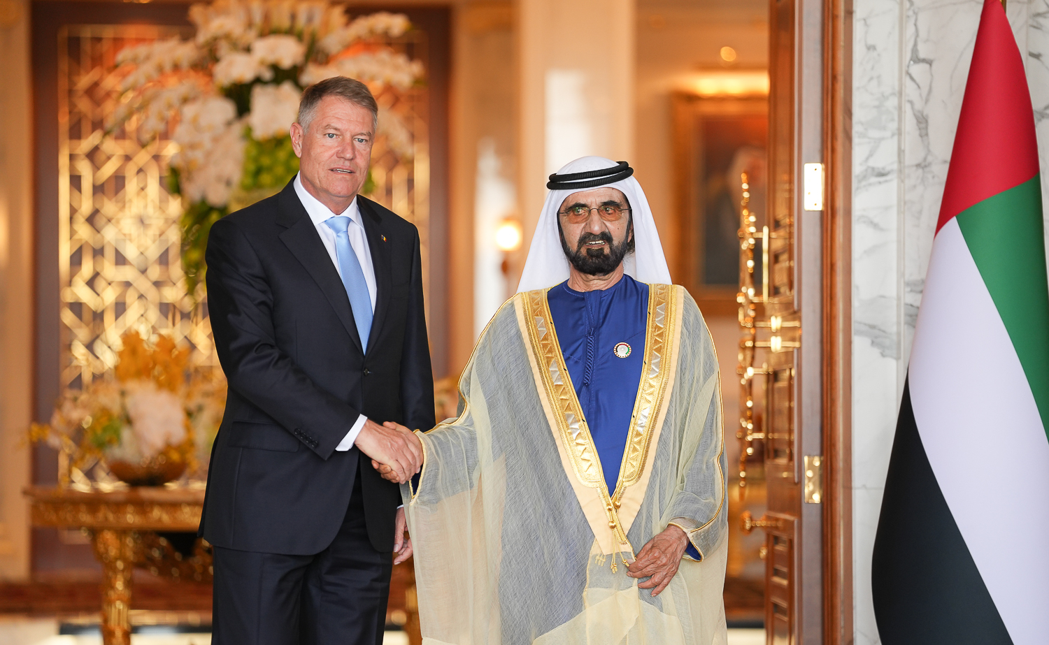 Iohannis s-a întâlnit cu premierul Emiratelor Arabe Unite. Companiile din Dubai au fost invitate la Forumul de Afaceri de la București