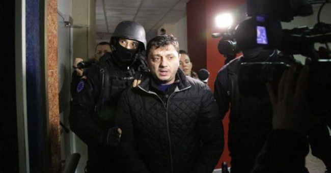 Liderul unui clan din Timiș dat în urmărire internațională a fost prins după ce s-a lăudat pe Facebook că este în Italia