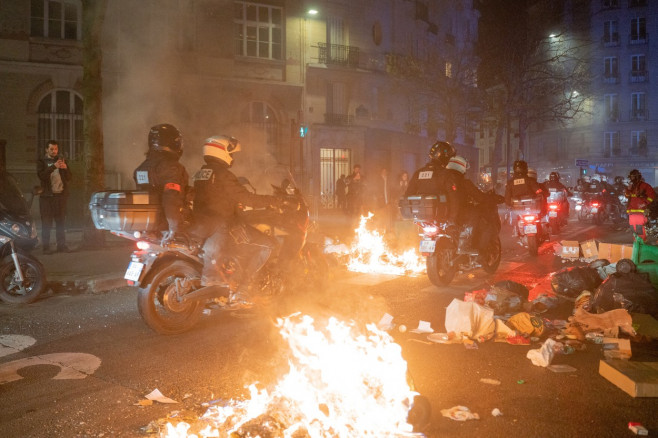 Clashes Erupt During Pension Reform Protest - Paris
