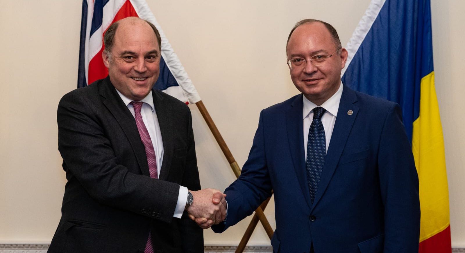 Bogdan Aurescu a discutat cu secretarul britanic al Apărării, Ben Wallace, despre războiul din Ucraina