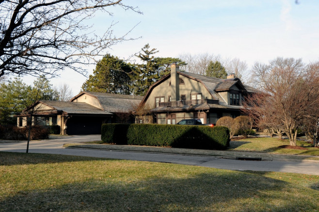 Warren Buffett the Worlds 3rd richest man still lives in the same house he bought the home in 1958 for $31,500.
