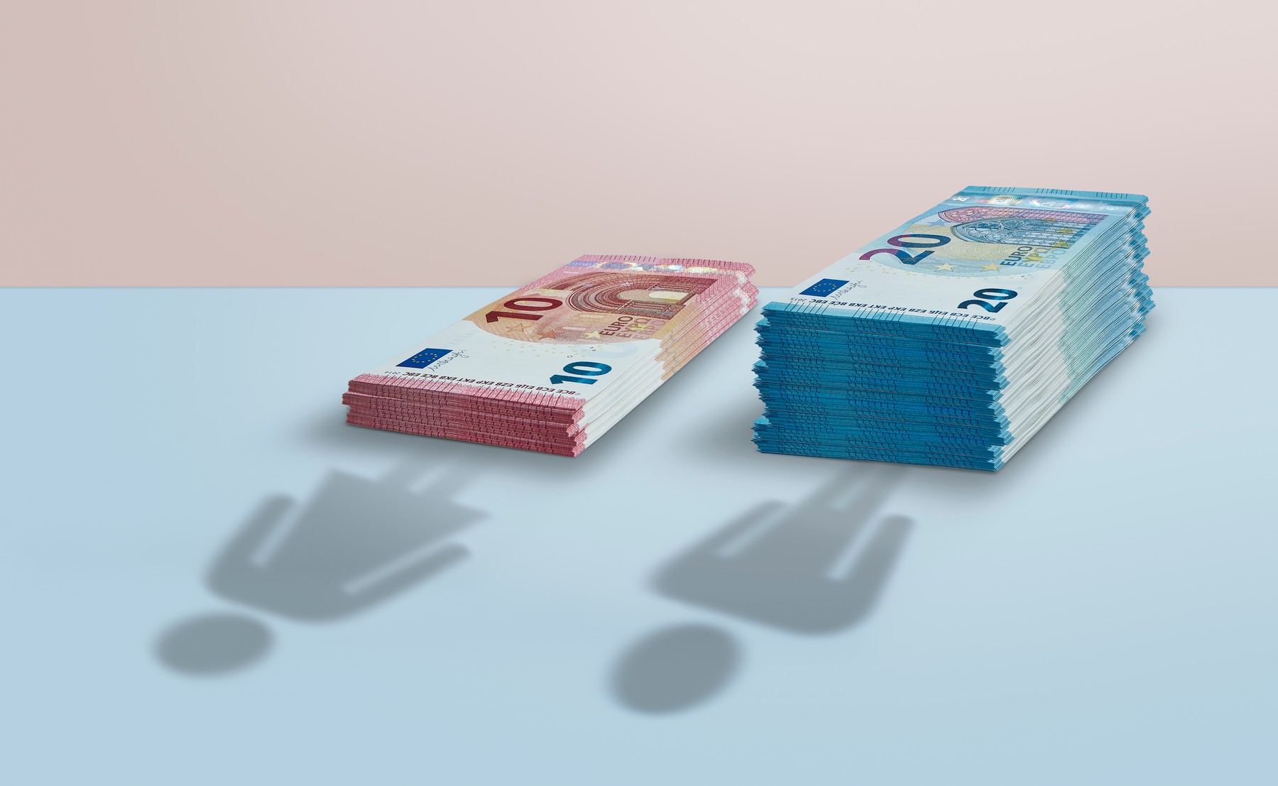 UE ar putea interzice secretul diferențelor de salariu dintre femei și bărbați. PE a adoptat o nouă directivă europeană