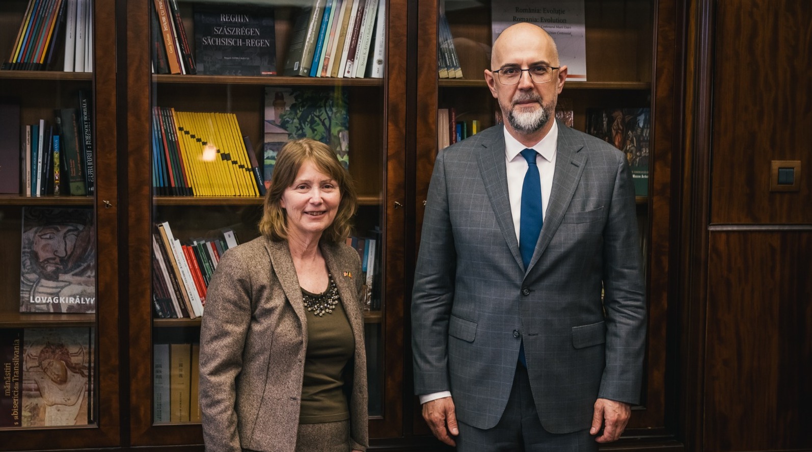 Kelemen Hunor s-a întâlnit cu ambasadoarea SUA. Cei doi au discutat despre drepturile minorităţilor
