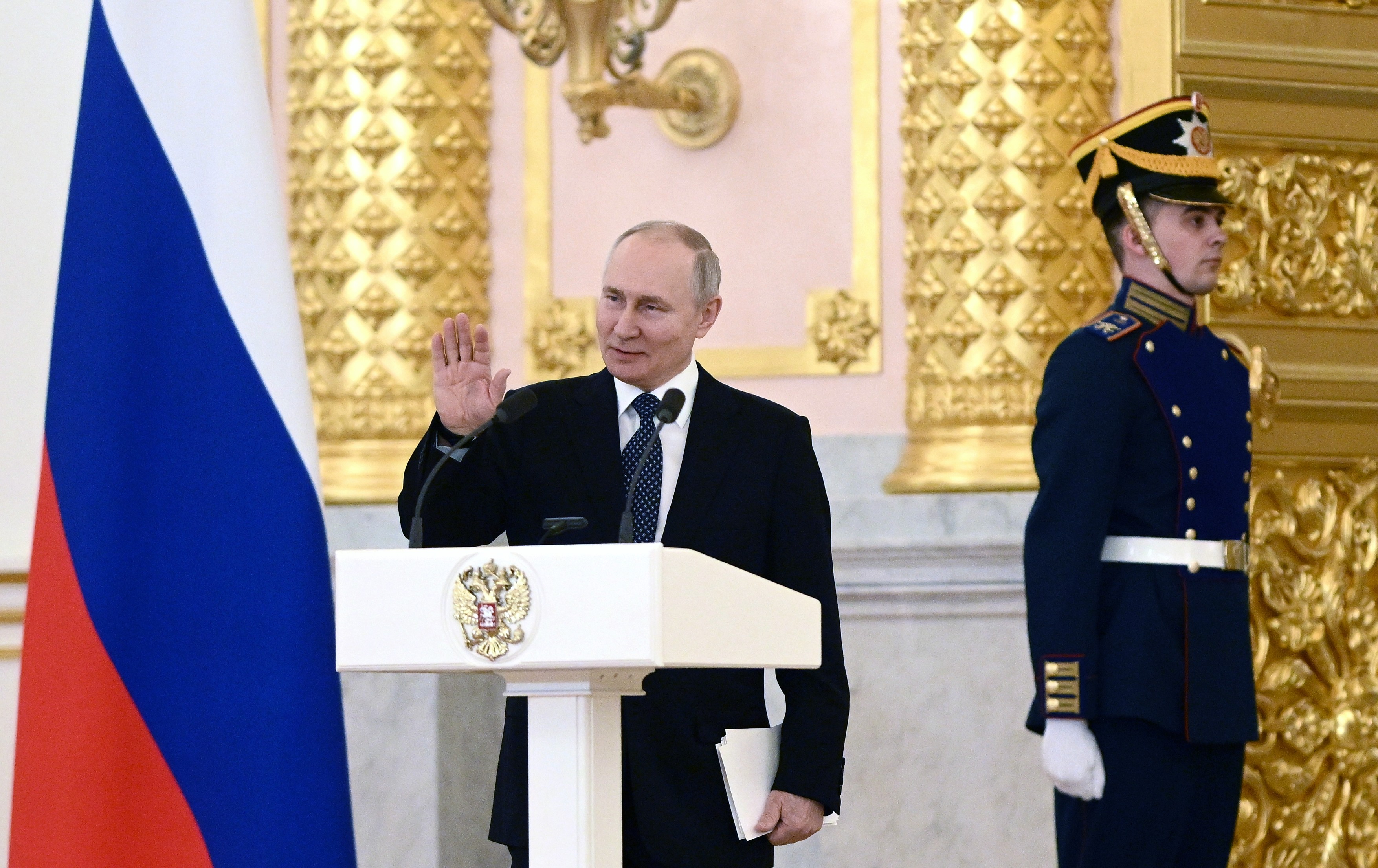 Putin s-a întâlnit cu ambasadorii SUA și UE la Moscova și le-a reproșat că sprijinul pentru Kiev a dus la „criza ucraineană de astăzi”