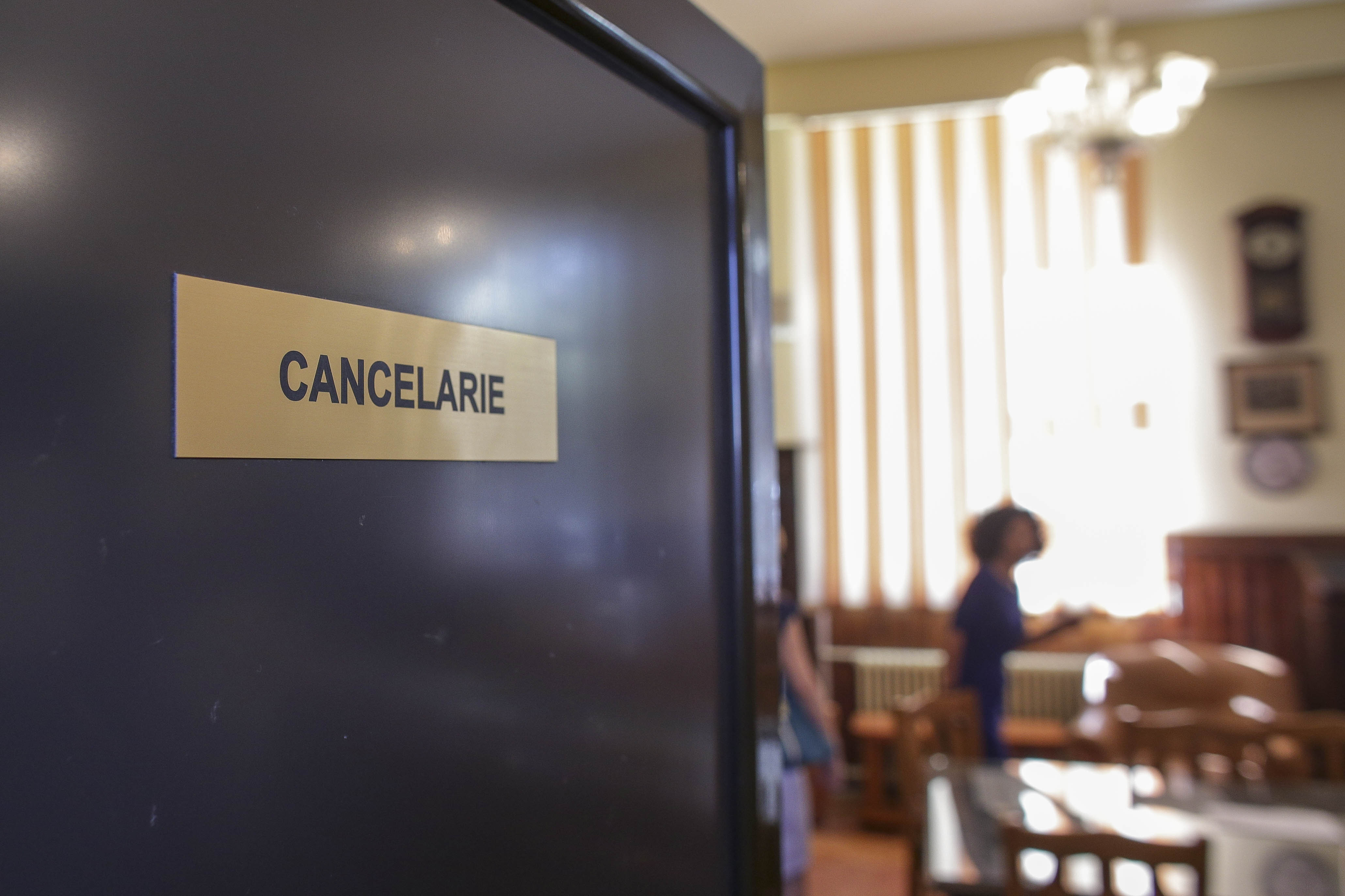 Sindicaliştii din Educaţie acuză blocarea plăţilor stabilite de instanţe: sumele peste 10.000 de lei, amânate