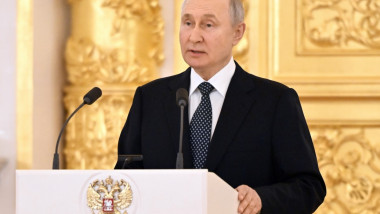 Vladimir Putin s-a întâlnit cu noii ambasadori la Moscova și le-a acceptat acreditările