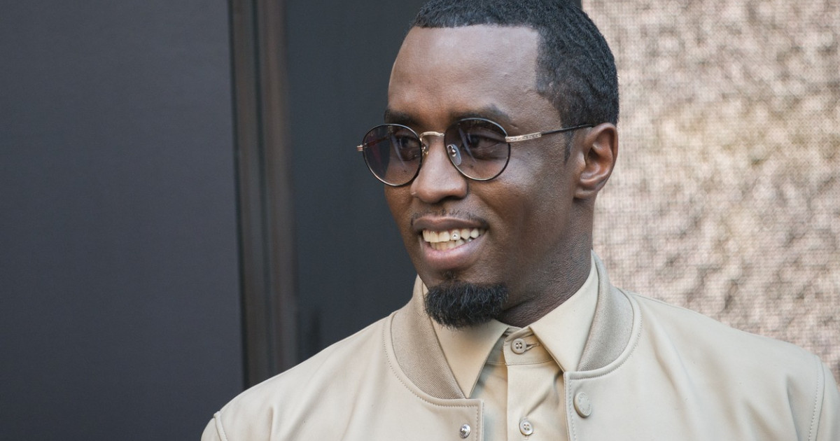P.Diddy îi plătește lui Sting 5.000 de dolari pe zi din 1997 pentru că