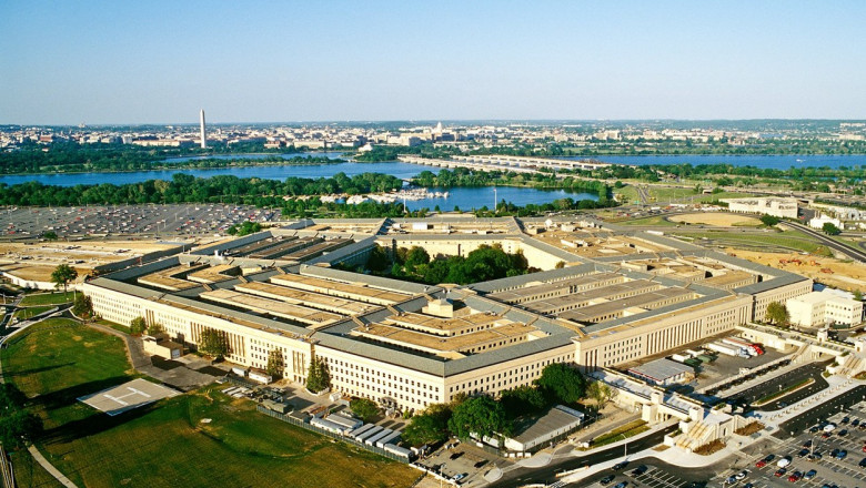Clădirea Pentagonului văzută din aer.