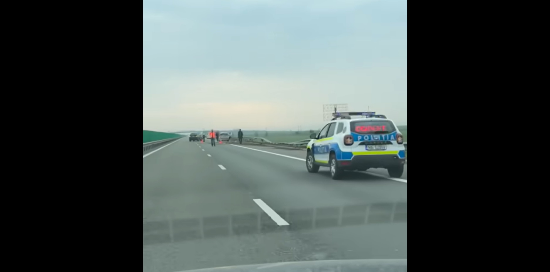 Un cunoscut luptător de kickboxing și alte 5 persoane au fost implicate într-un accident de mașină pe A2
