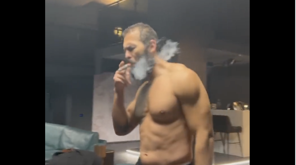 Primele imagini cu Andrew Tate după ce a ajuns acasă din arest. Ce a declarat influencerul după 3 luni în închisoare