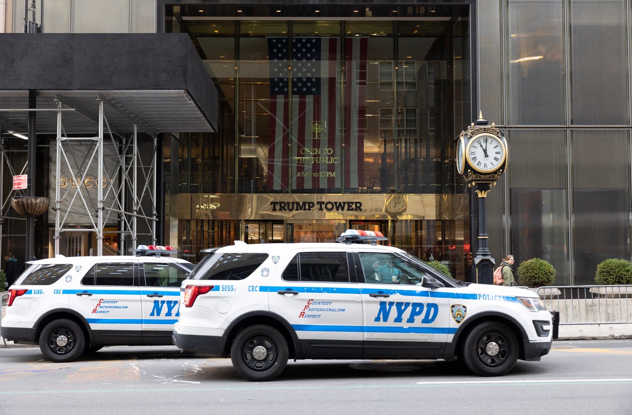 Poliţia din New York, în alertă maximă o săptămână, după istorica punere sub acuzare a lui Trump