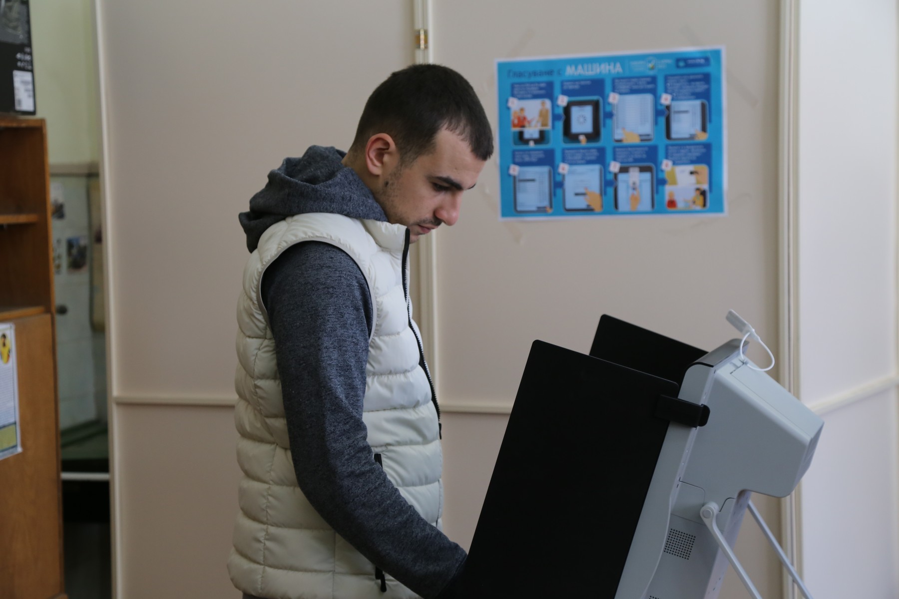 Pro-rușii susținători ai invaziei lui Putin au obținut un scor istoric în alegerile din Bulgaria