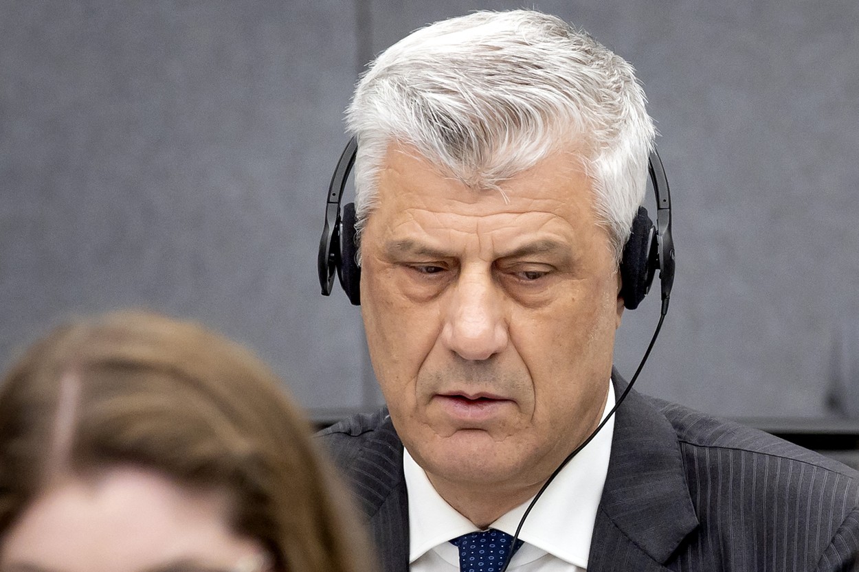 A început procesul fostului președinte al Kosovo, la Haga. Hashim Thaci este acuzat de crime de război și crime împotriva umanității