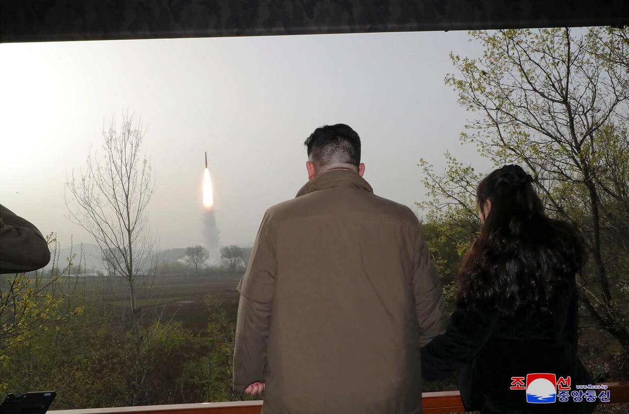 Kim Jong Un ar fi fost dispus să renunțe la armele nucleare: „Am o fiică şi nu vreau ca generaţia ei să trăiască cu ele”