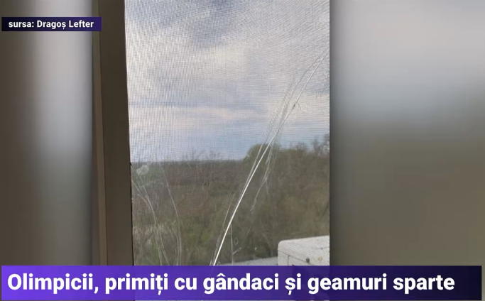 Elevi de top au fost ținuți flămânzi, în frig și printre gândaci la olimpiada națională