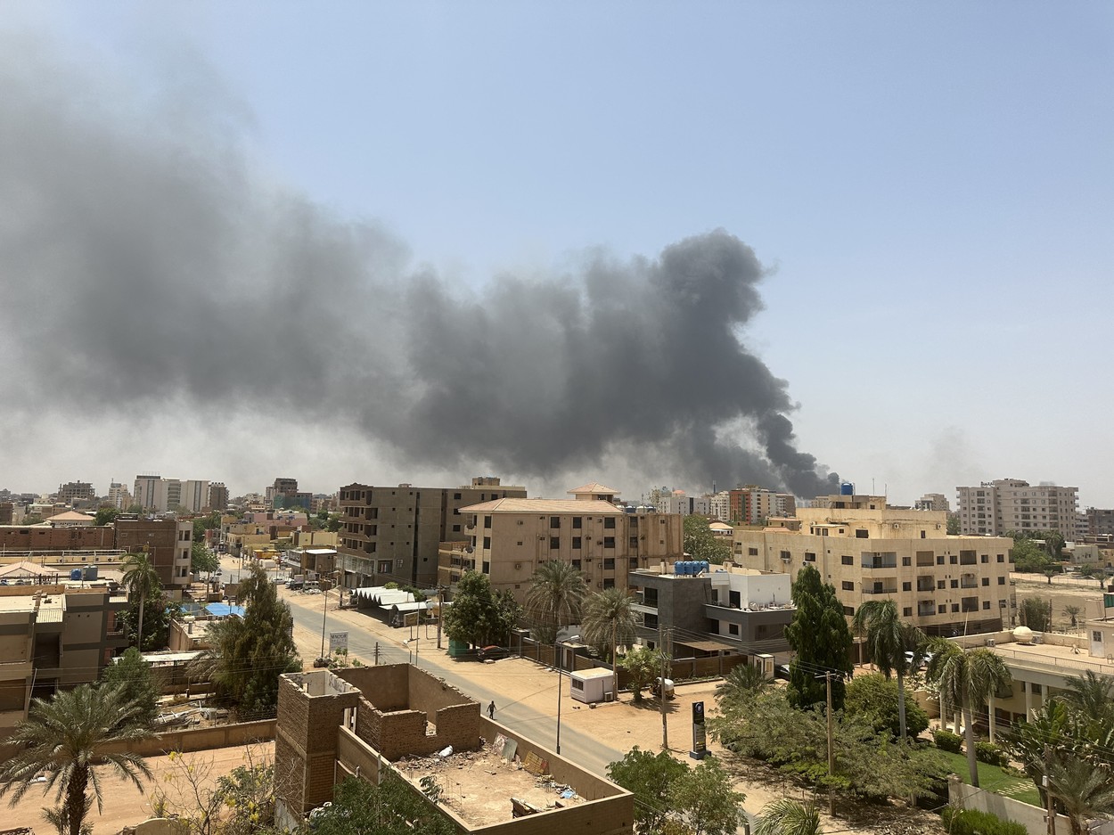 Lovitură de stat în Sudan. Civili uciși în confruntările dintre armata sudaneză și forțele paramilitare