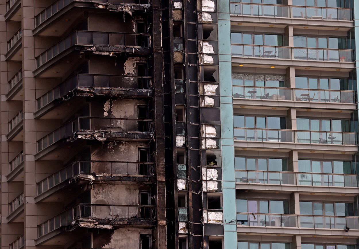 16 oameni au murit într-un incendiu care a cuprins un bloc de locuințe din Dubai