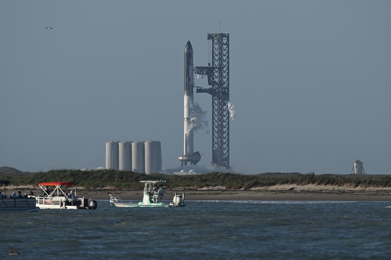SpaceX a amânat lansarea „Starship”, cea mai mare rachetă din istorie, din cauza unei supape de presiune