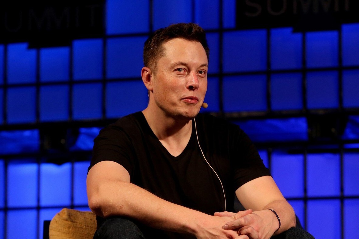 Elon Musk vrea să lanseze propriul program de inteligență artificială, TruthGPT