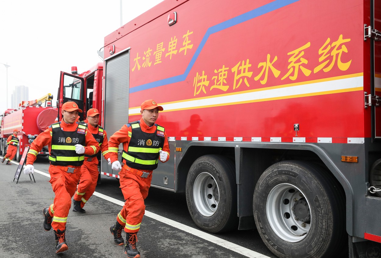 21 de persoane au murit într-un incendiu care a izbucnit într-un spital din Beijing