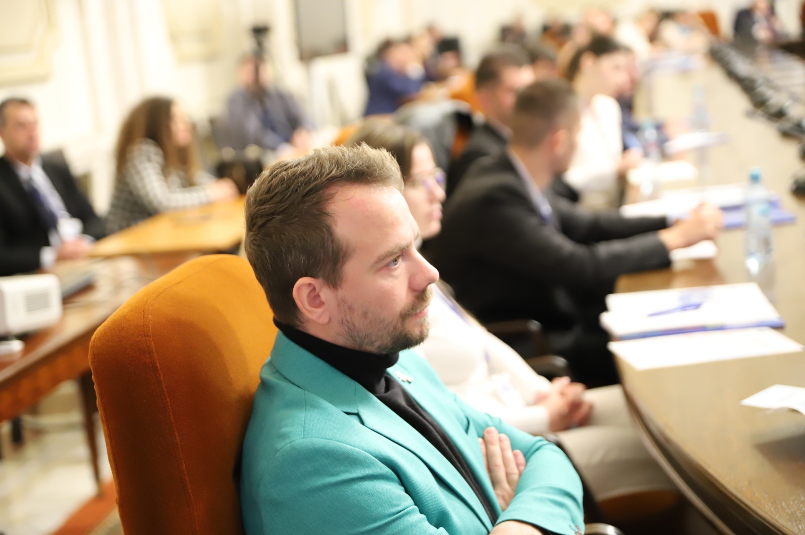 Fostul vicepreședinte al Protecției Copilului dă în judecată ministerul condus de Firea. El spune că a fost demis fără motiv