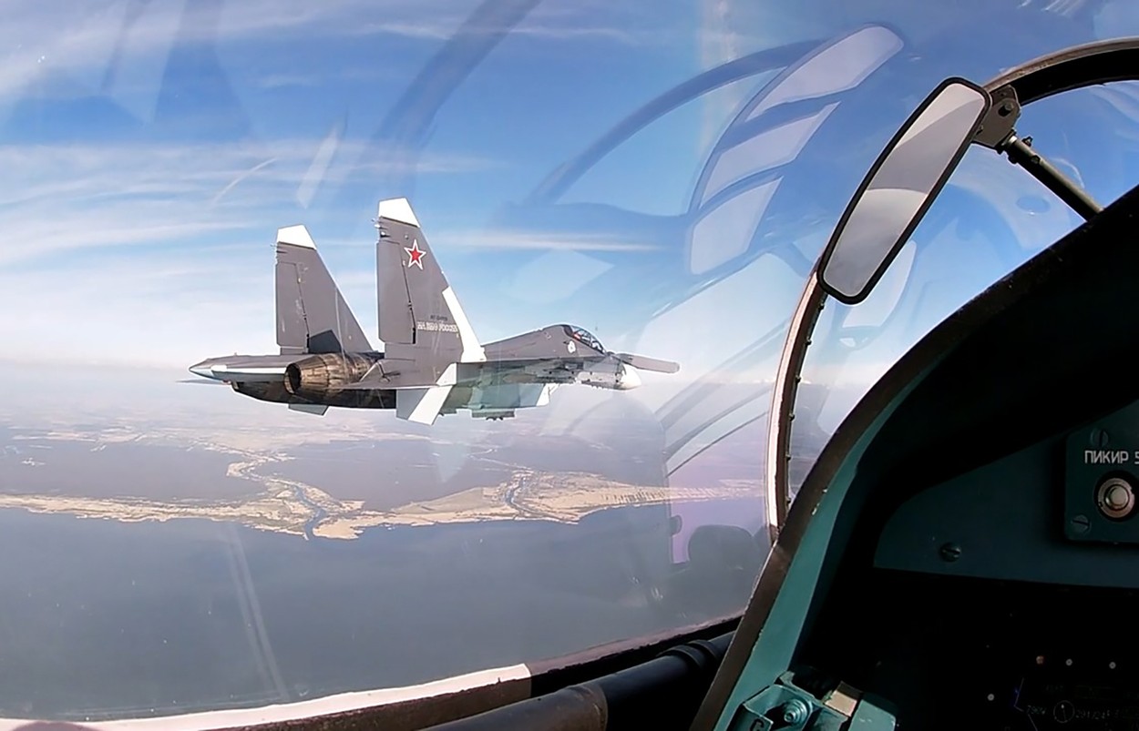 Ben Wallace, acuzat că a ascuns un „act de război” al Rusiei. Un Su-27 a țintit un avion britanic, dar racheta nu a funcționat