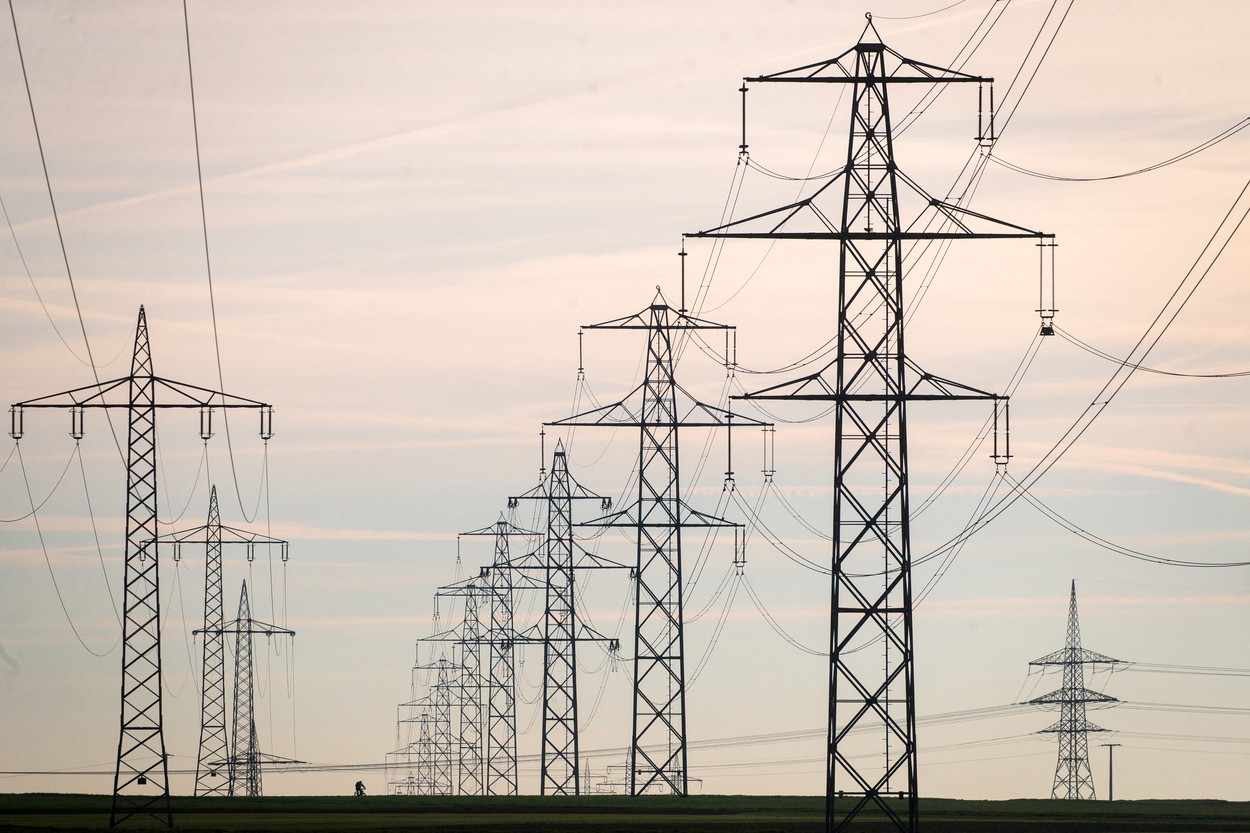 Ucraina a reluat exporturile de energie electrică către Europa