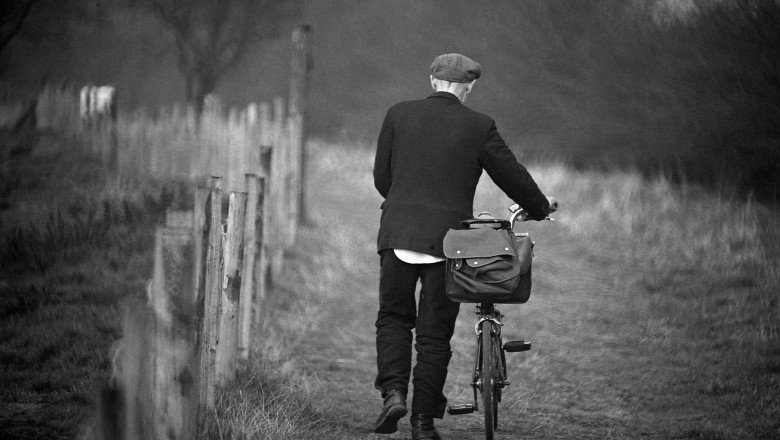 Unul dintre copiii care au ucis un bătrân pentru a-i fura bicicleta a fost arestat. Expertiza a constatat că avea discernământ