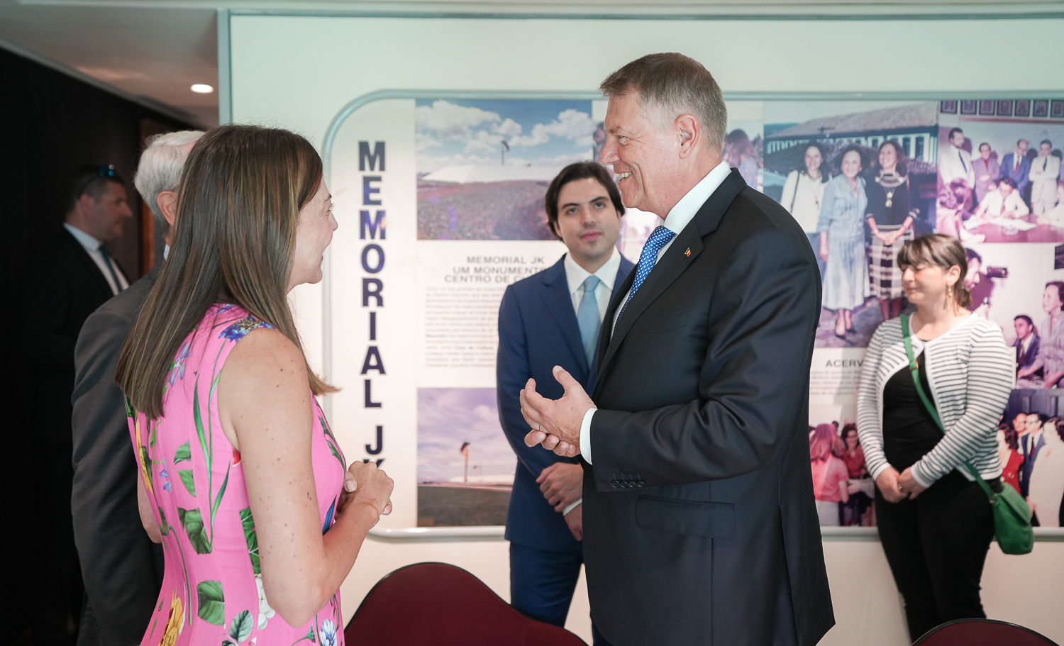 Iohannis a avut patru zile libere în America de Sud. Paleologu: „Mediocritatea programului surprinde”