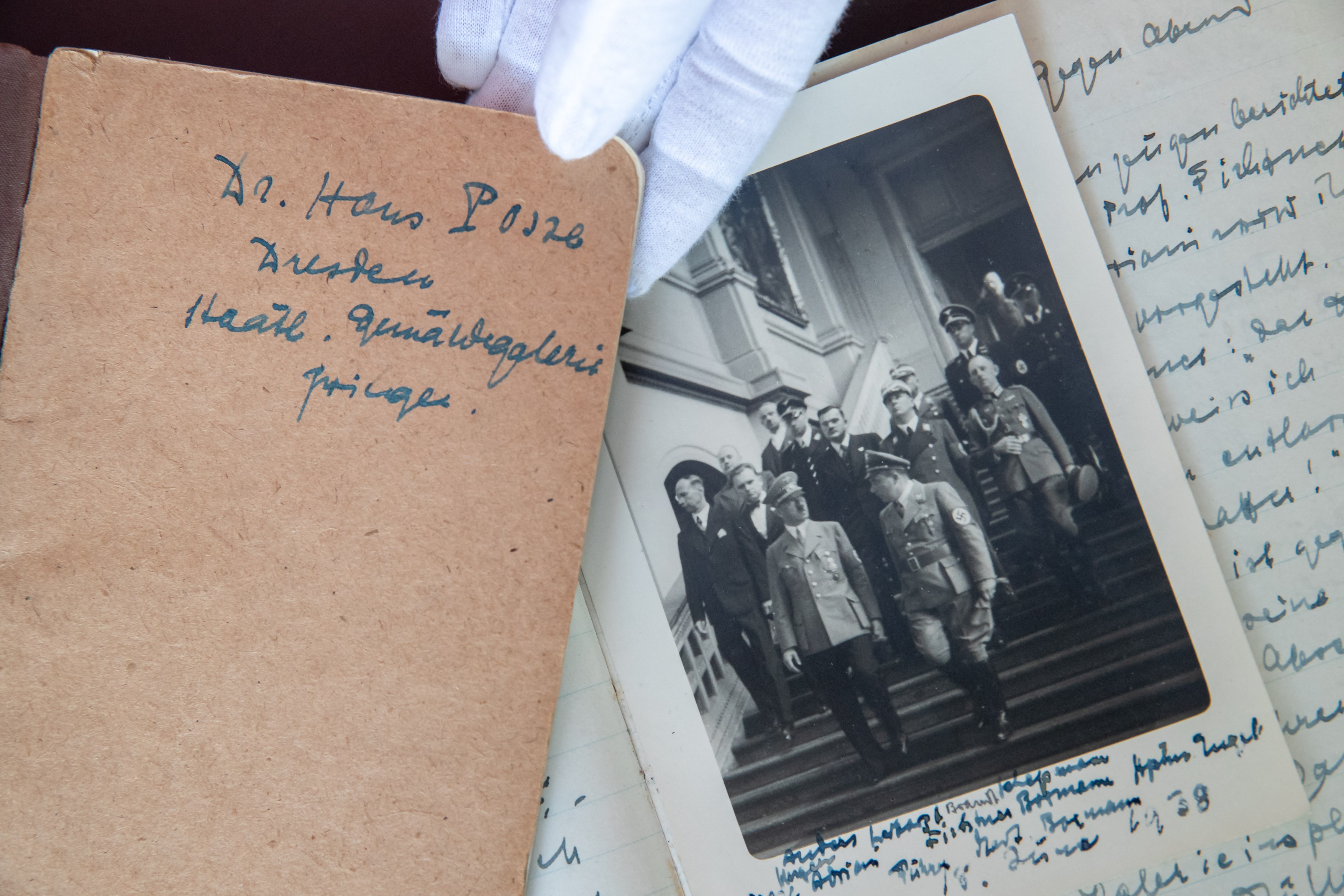 Ce se va întâmpla cu „jurnalele lui Adolf Hitler”, una dintre cele mai mari farse din lume