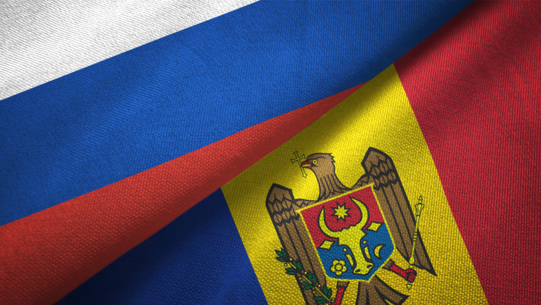 Moldova si Rusia steaguri