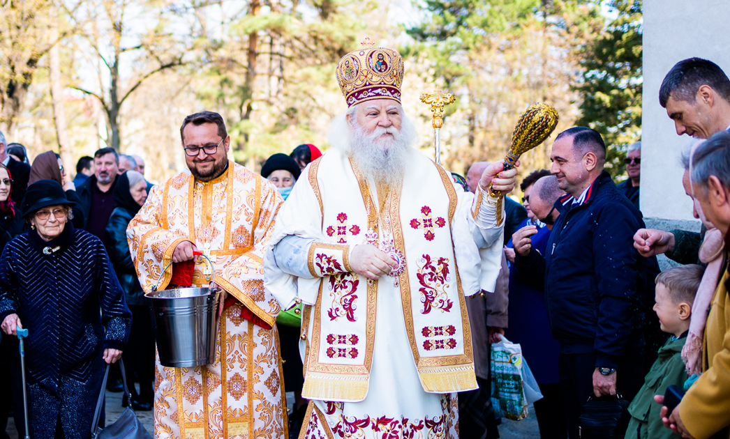 ÎPS Calinic respinge unificarea Paștelui: Cei care vor să sărbătorească odată cu noi, o pot face, însă nu ortodocșii odată cu aceștia