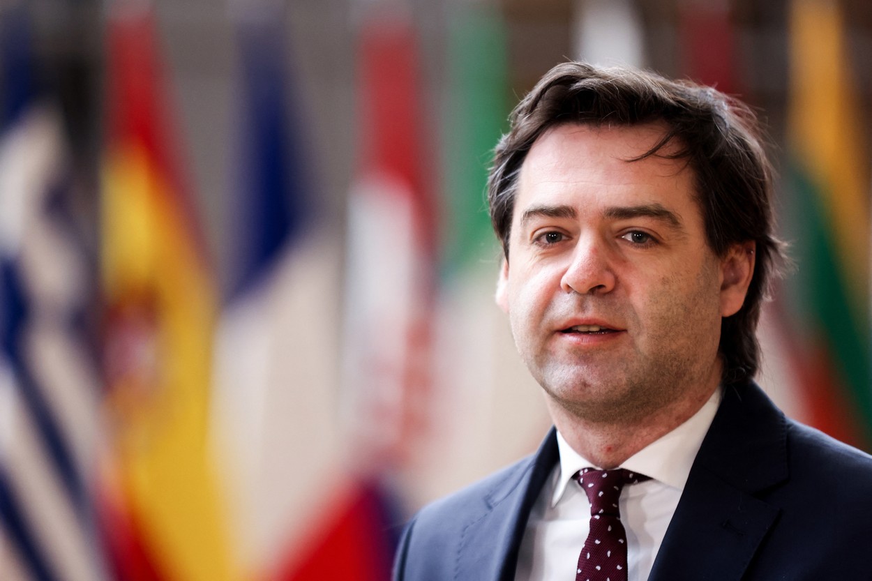 Ministrul de Externe al Republicii Moldova îi mulțumește lui Bogdan Aurescu pentru sprijinul privind sancționarea oligarhilor pro-ruși